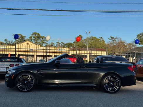 Used 2015 BMW M4 Convertible image 10