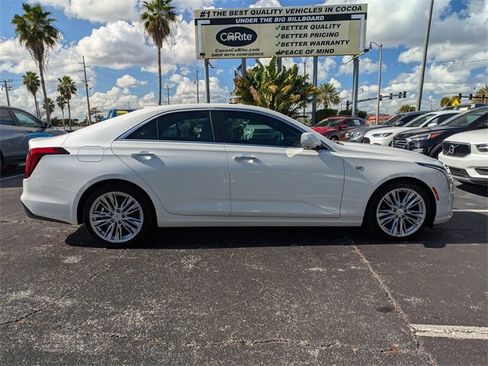 Used 2020 Cadillac CT4 Premium Luxury image 4
