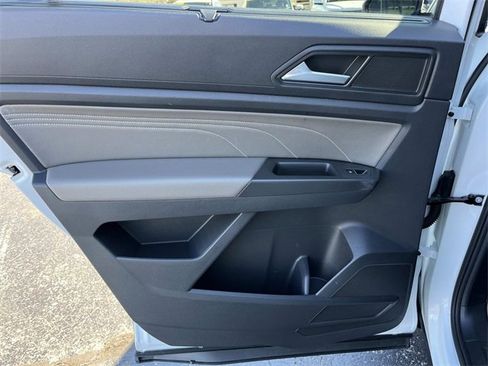 Used 2022 Volkswagen Atlas SE image 21