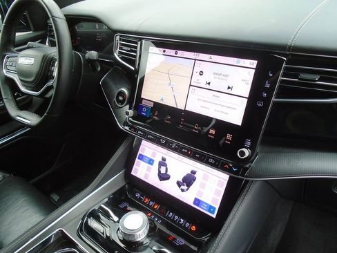 Used 2024 Jeep Grand Wagoneer L Series II w/ Quick Order Packagew 28T image 16