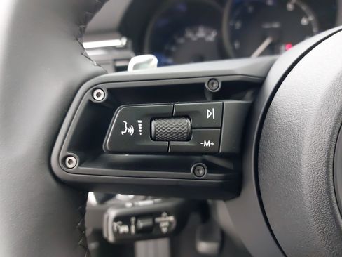 New 2026 Porsche Macan image 19