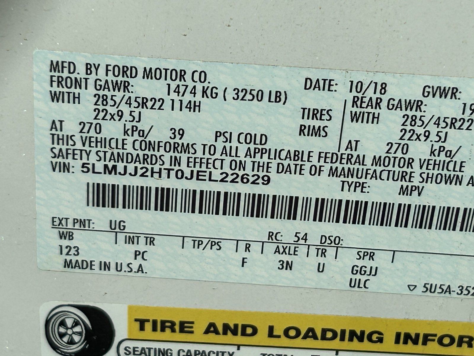 Used 2018 Lincoln Navigator Select RWD image 13