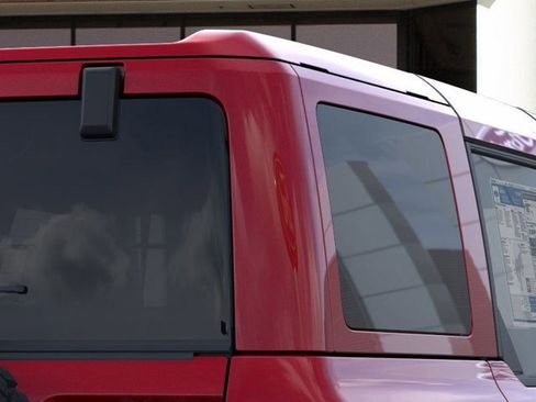 New 2025 Ford Bronco Badlands image 25