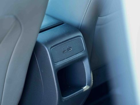Used 2024 Chevrolet Trax ACTIV FWD image 21