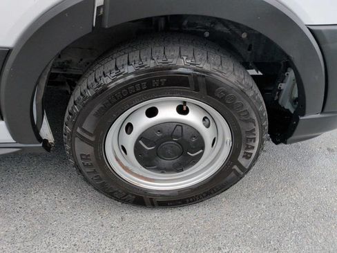 Used 2024 Ford Transit 250 148 Medium Roof RWD image 14