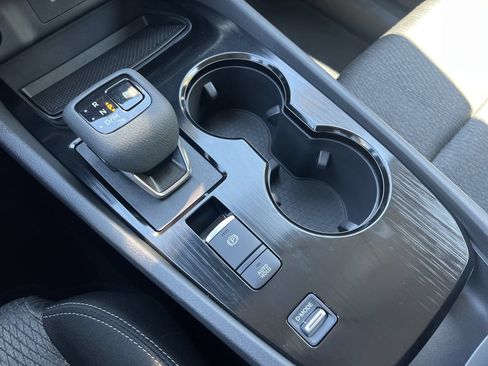 Certified 2026 Nissan Rogue SV FWD image 8