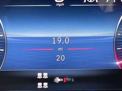 New 2026 Mercedes-Benz GLS 450 4MATIC image 25