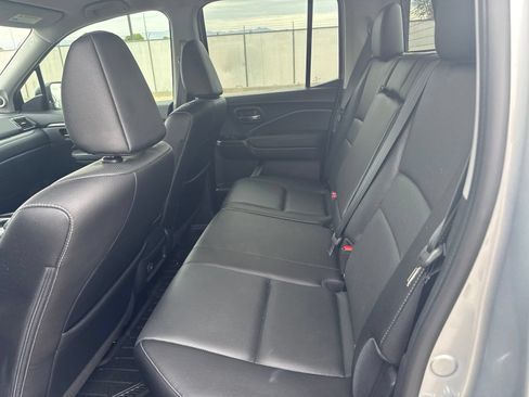 Certified 2025 Honda Ridgeline RTL image 9
