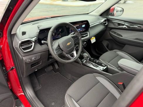 New 2026 Chevrolet TrailBlazer LT w/ Convenience Package FWD image 22