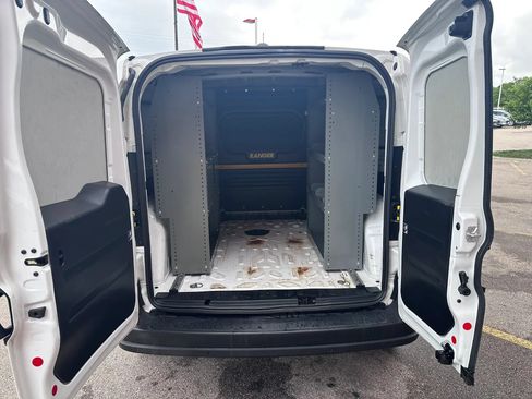 Used 2017 RAM ProMaster City Tradesman w/ Rear Back-up Camera Group FWD image 13
