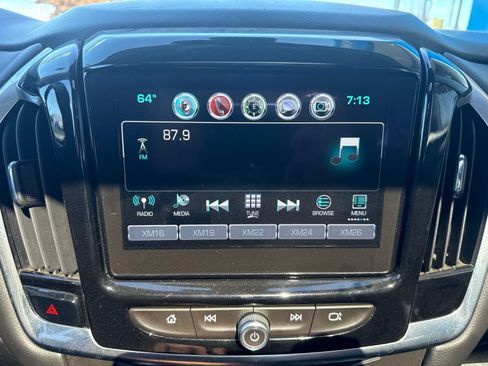 Used 2018 Chevrolet Traverse LT AWD/4WD image 26