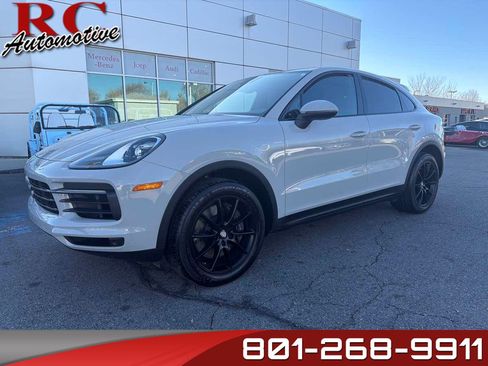 Used 2021 Porsche Cayenne Coupe image 1