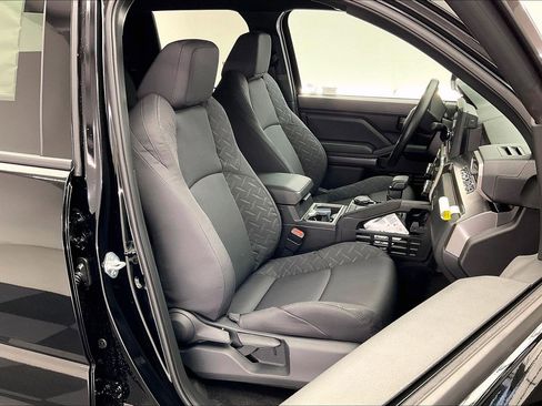 New 2026 Toyota Tacoma SR5 image 9