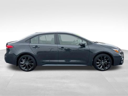 Certified 2025 Toyota Corolla SE w/ SE Premium Package image 8