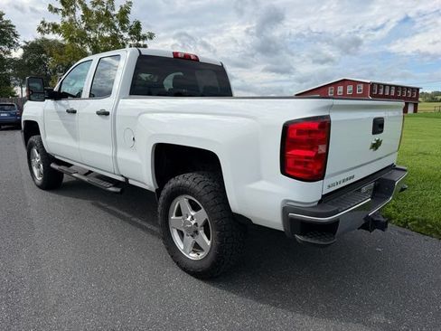 Used 2018 Chevrolet Silverado 2500 W/T w/ WT Convenience Package AWD/4WD image 3