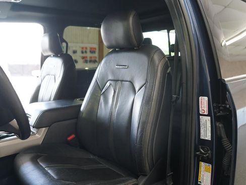 Used 2016 Ford F150 Platinum w/ Equipment Group 701A Luxury image 26