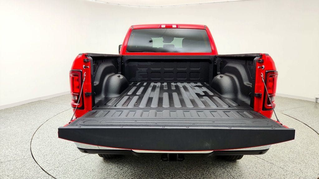 Used 2026 RAM 2500 Big Horn AWD/4WD image 22