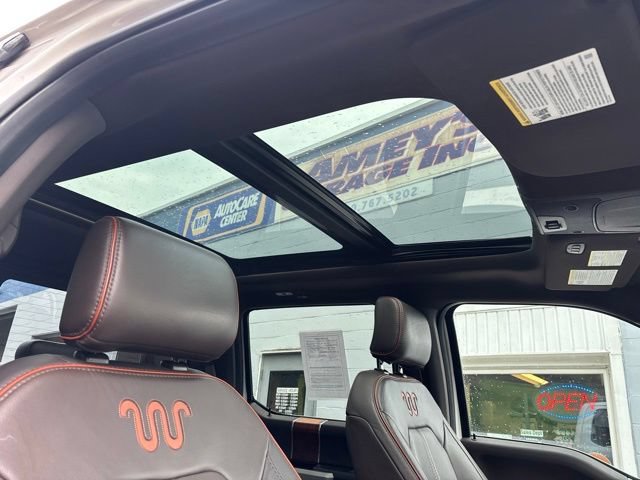 Used 2017 Ford F150 King Ranch w/ Equipment Group 601A Luxury AWD/4WD image 10