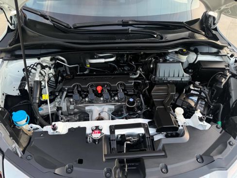 Used 2022 Honda HR-V Sport image 14