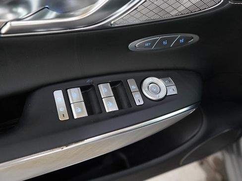 Used 2023 Genesis Electrified GV70 AWD/4WD image 20
