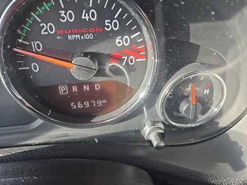 Used 2017 Jeep Wrangler Unlimited Rubicon image 16