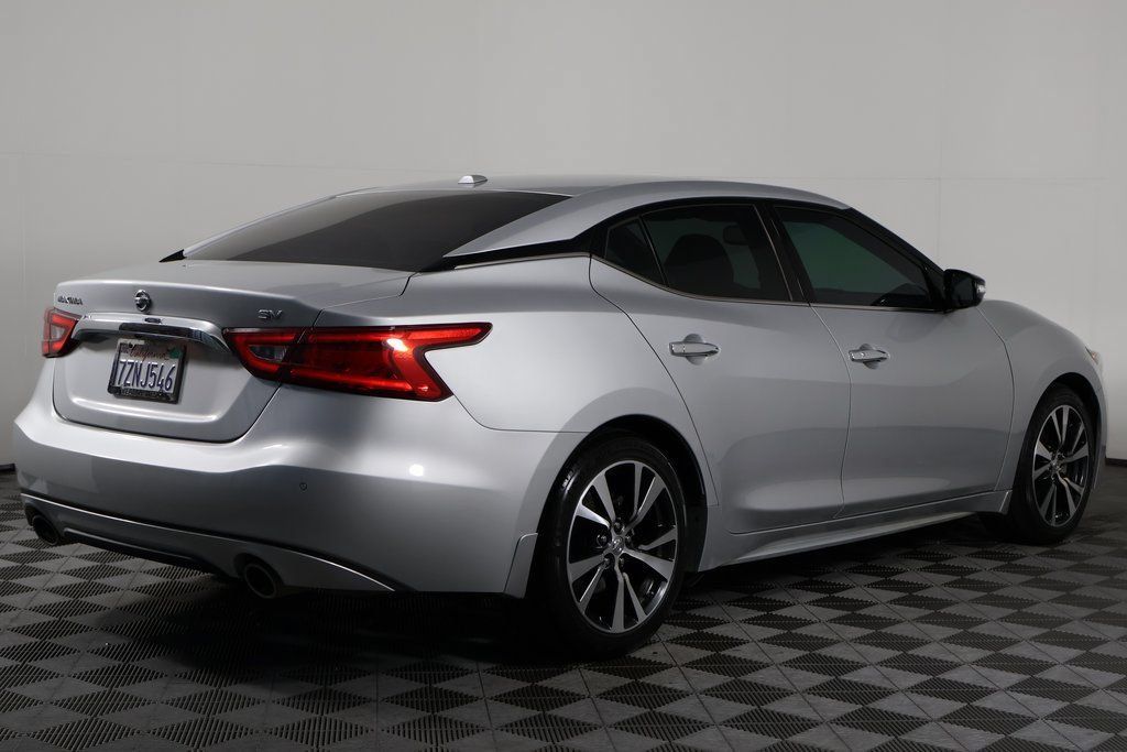 Used 2017 Nissan Maxima 3.5 SV FWD image 4
