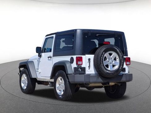 Used 2013 Jeep Wrangler Sport AWD/4WD image 7