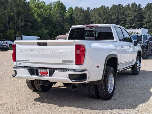 New 2026 Chevrolet Silverado 3500 High Country w/ Technology Package AWD/4WD image 2