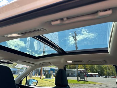 New 2025 Subaru Ascent Limited image 28