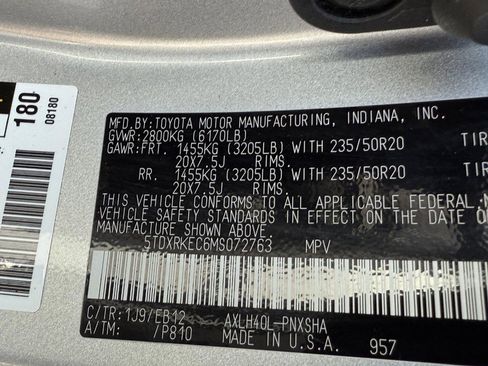 Certified 2021 Toyota Sienna XSE image 26