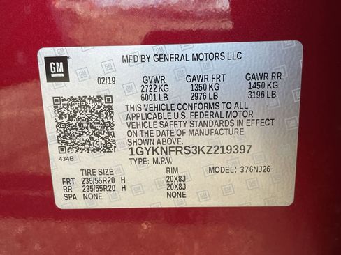 Used 2019 Cadillac XT5 Premium Luxury w/ LPO, Black Ice Package image 35