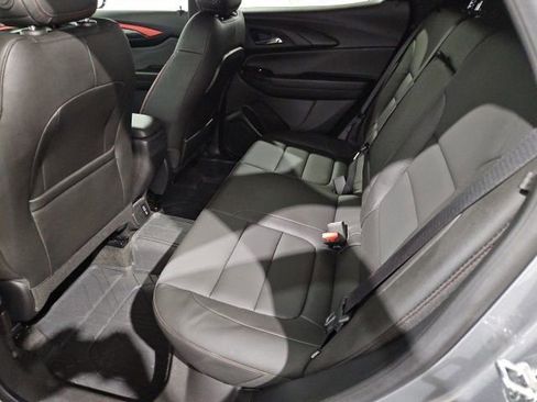 Used 2024 Chevrolet TrailBlazer RS w/ Convenience Package image 11