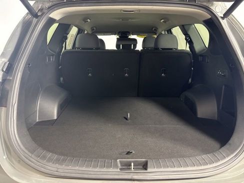 Used 2022 Hyundai Santa Fe XRT FWD image 25