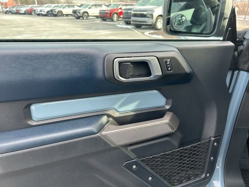 Used 2023 Ford Bronco Outer Banks image 18