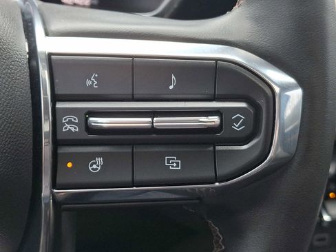 Certified 2023 GMC Canyon Denali AWD/4WD image 25