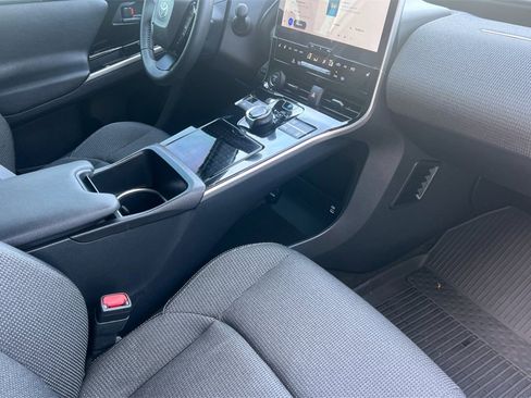 Used 2024 Toyota bZ4X XLE image 18