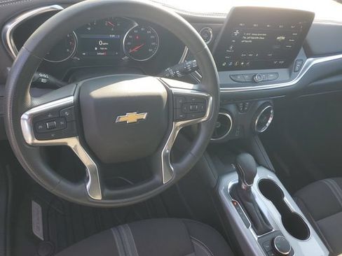 Certified 2024 Chevrolet Blazer LT w/ Convenience Package AWD/4WD image 19