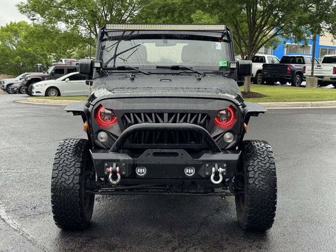 Used 2017 Jeep Wrangler Unlimited Sport w/ Connectivity Group AWD/4WD image 24