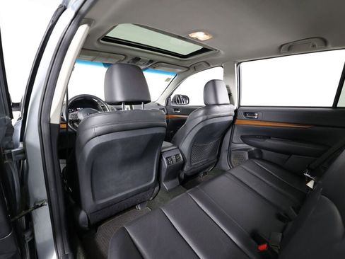 Used 2013 Subaru Outback 2.5i Limited w/ Moonroof Pkg image 14