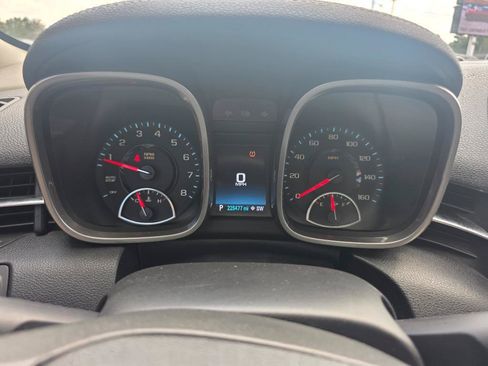 Used 2015 Chevrolet Malibu LT FWD image 14