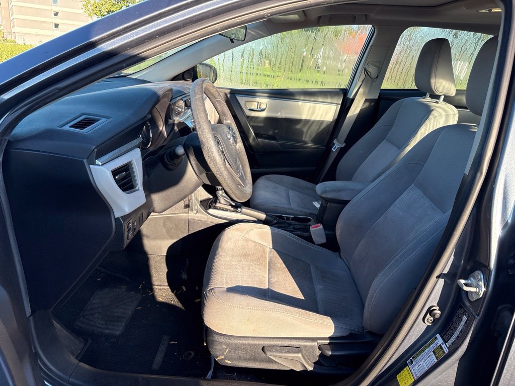 Used 2014 Toyota Corolla LE FWD image 14