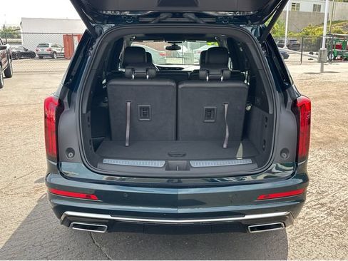Certified 2024 Cadillac XT6 Luxury FWD image 32