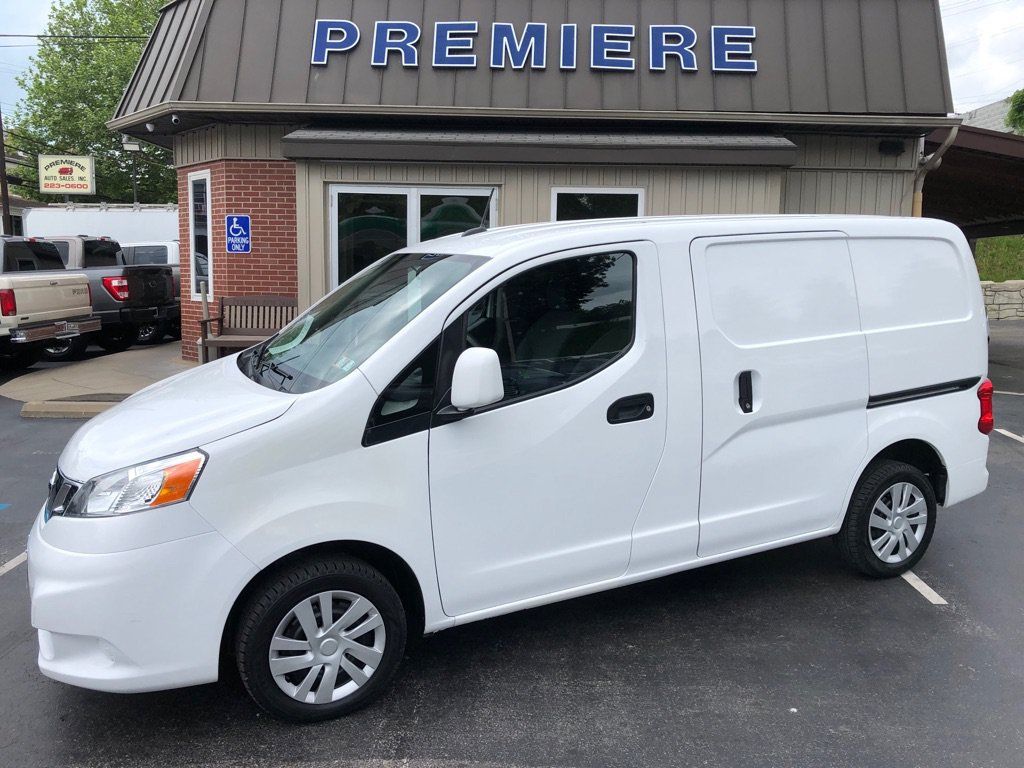 Used 2020 Nissan NV200 SV w/ Back Door Glass Package FWD image 2