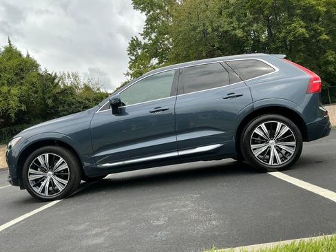 Used 2022 Volvo XC60 B5 Inscription w/ Advanced Package image 1