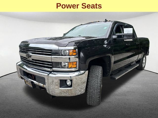 Used 2015 Chevrolet Silverado 2500 LT w/ LT Convenience Package AWD/4WD image 5