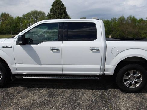 Used 2015 Ford F150 XLT w/ Equipment Group 302A Luxury AWD/4WD image 37