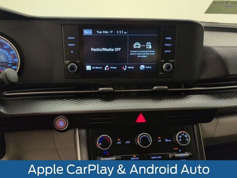 Used 2024 Kia Carnival LX image 29