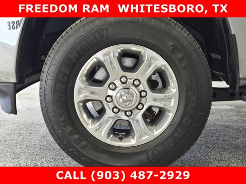 Used 2024 RAM 2500 Big Horn w/ Bed Utility Group image 7