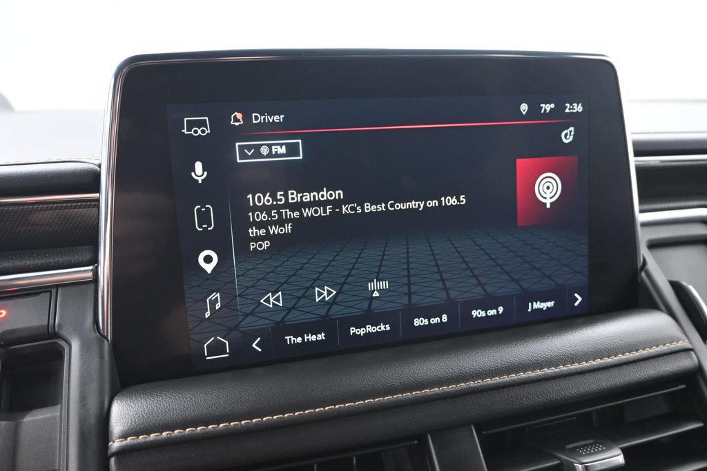 Used 2023 GMC Yukon XL AT4 w/ Technology Package AWD/4WD image 19