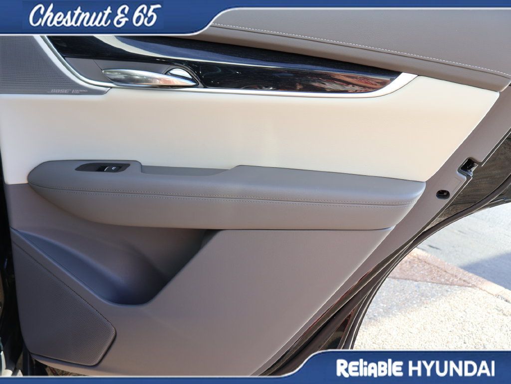 Used 2024 Cadillac XT6 Premium Luxury w/ Technology Package AWD/4WD image 11